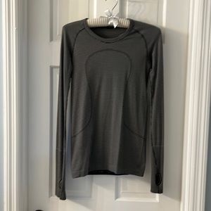 Lululemon Long Sleeve Tee